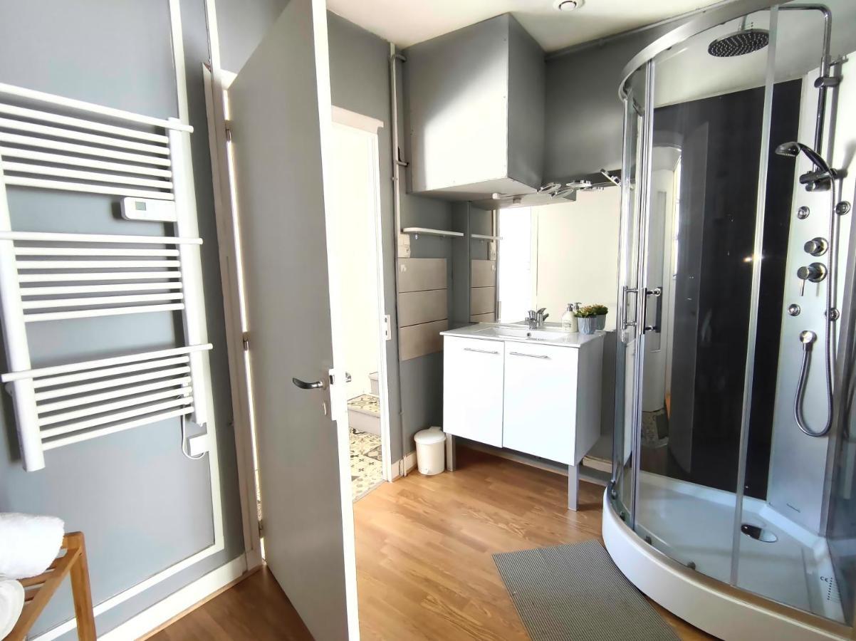 Number 22 - Le Dorat - Apartment 4 With Garden & Free Parking Zewnętrze zdjęcie
